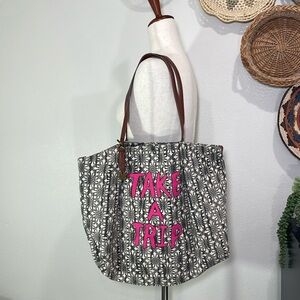 Lucky Brand “Take A Trip” Cotton Linen Bucket Bag Tote Purse Gray Cream Brown